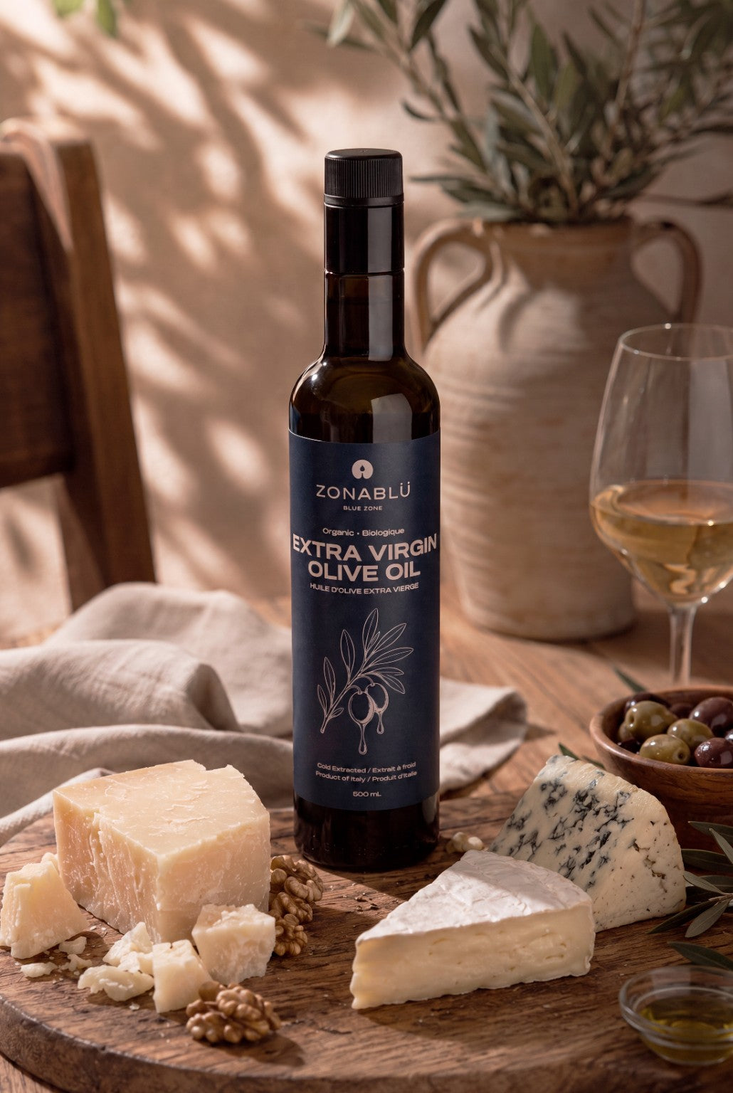 ZONABLÜ olive oil with Sardinian landscape